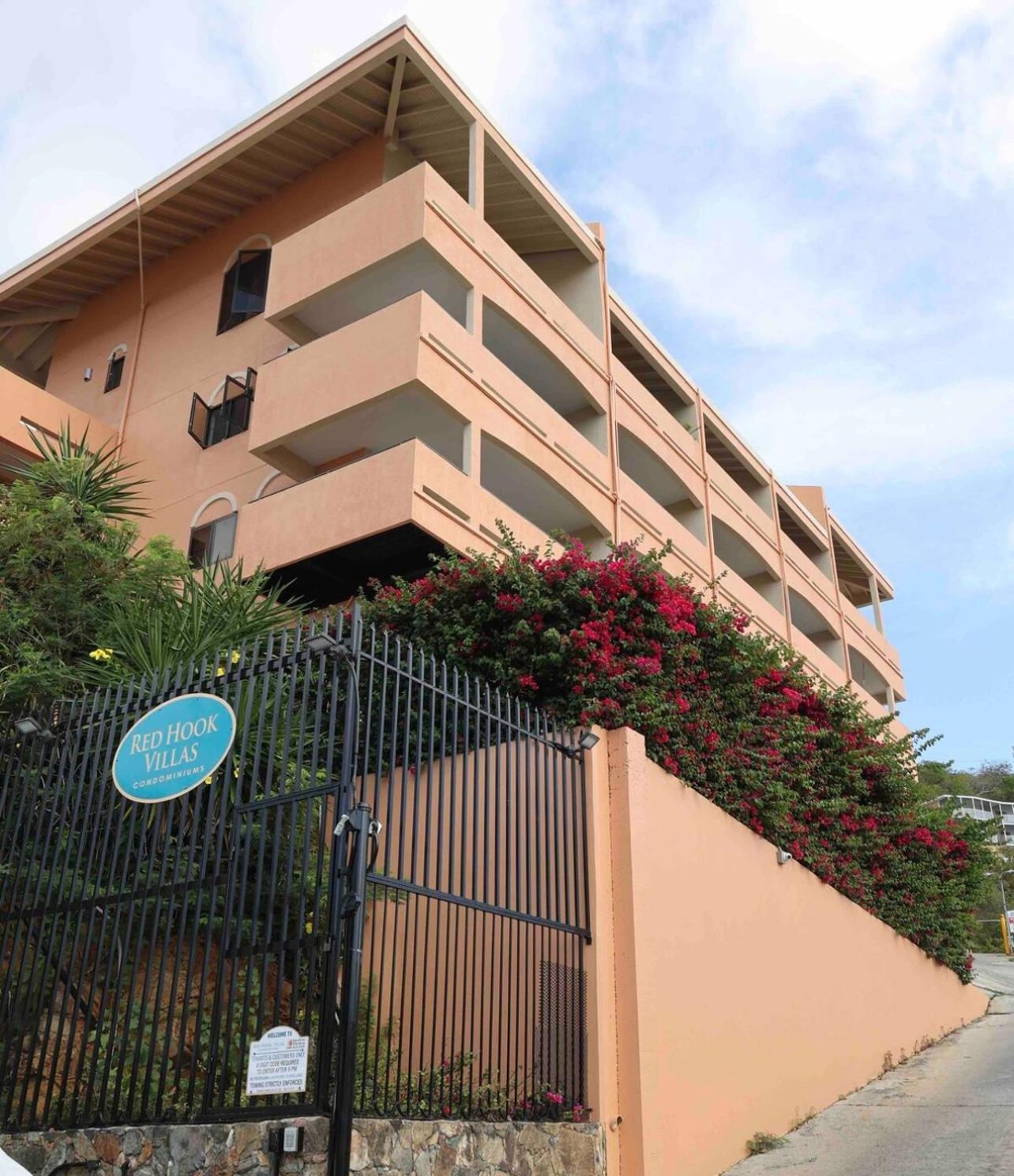 Couples Getaway 1Bed 1Bath Condo In Red Hook Nazareth Eksteriør billede